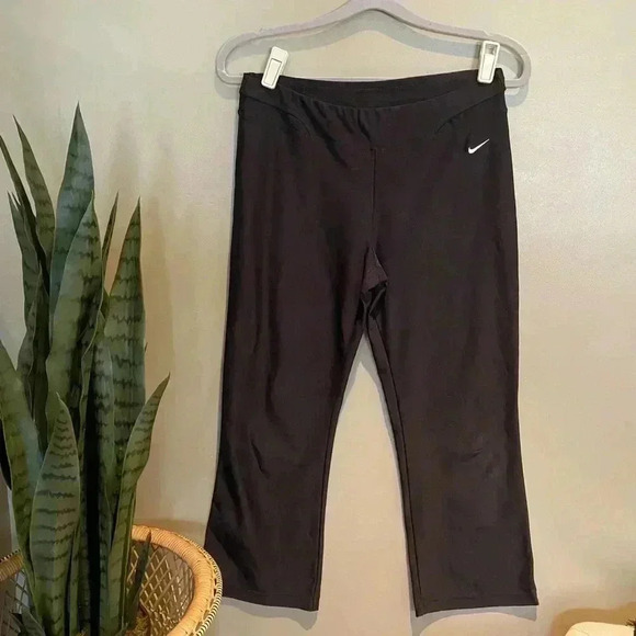 NIKE DRI FIT WOMENS FLARE ANKLE LEGGINGS - Picture 1 of 3